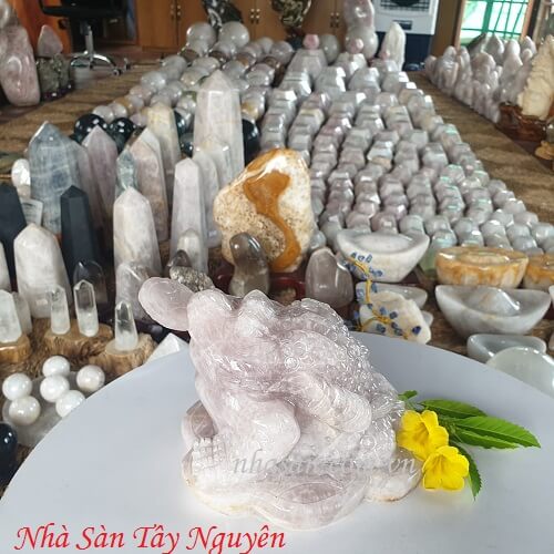 Cóc Đá Thạch Anh Hồng