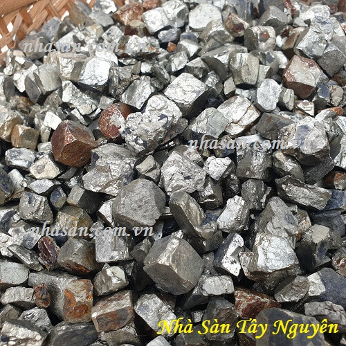 Công Dụng Của Đá Vàng Găm