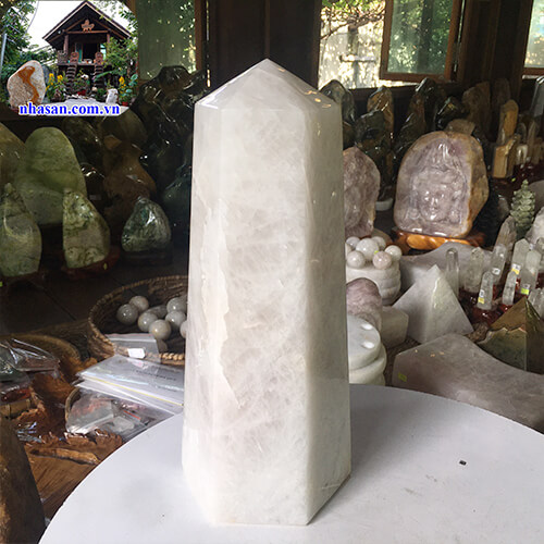 Công dụng của trụ lục giác đá thạch anh trắng Công dụng của trụ lục giác đá thạch anh trắng