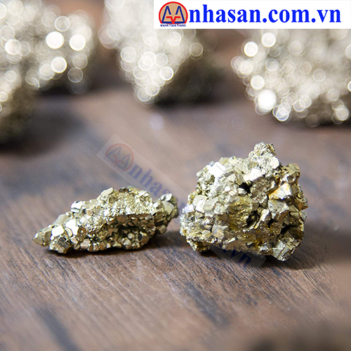 Công Dụng Đá Vàng Găm Công Dụng Đá Vàng Găm