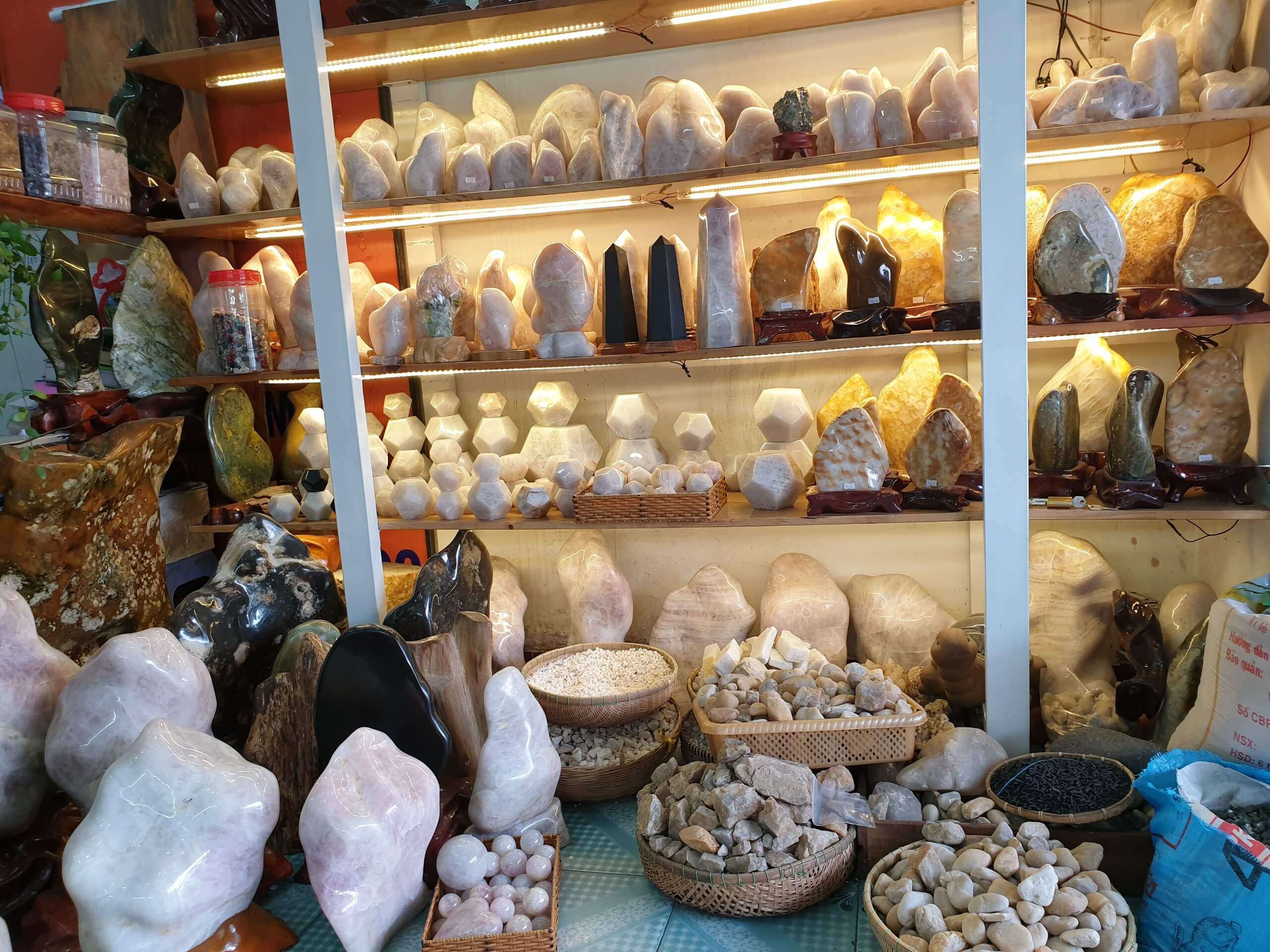 Feng Shui Stone Shop