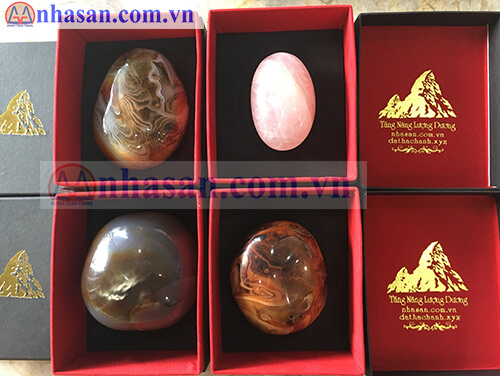 Cục chặn giấy đá mã não