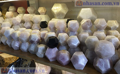 Cung Cấp Đá Thạch Anh 12 Mặt