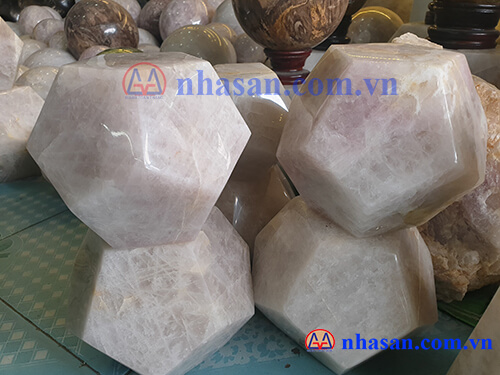 Đá 12 mặt bao nhiêu tiền 1kg