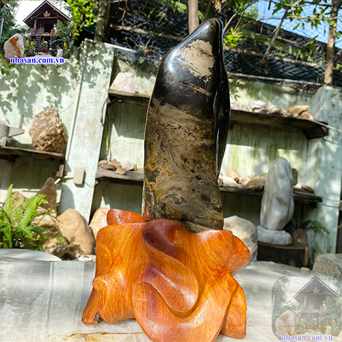 Đá cảnh canxedon cho mệnh kim và mệnh thủy Đá cảnh canxedon cho mệnh kim và mệnh thủy