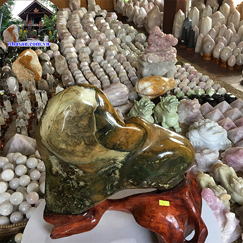 Đá canxedon nâu đất tự nhiên Đá canxedon nâu đất tự nhiên