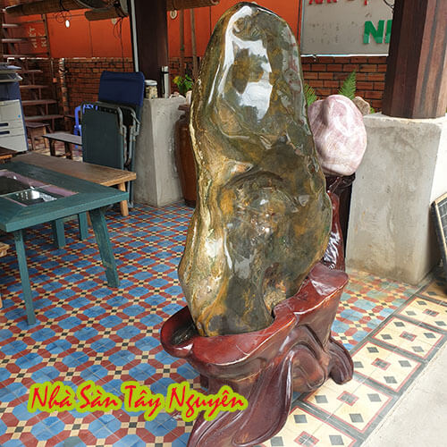 Canxedon Stone At Tay Nguyen Stilt House