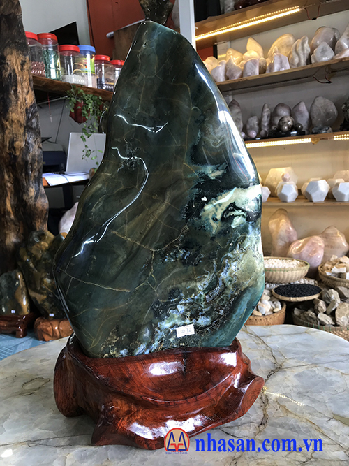 Green Canxedon Stone Crystal Brain