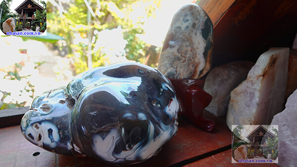 Đá mã não được hình thành từ nham thạch núi lửa