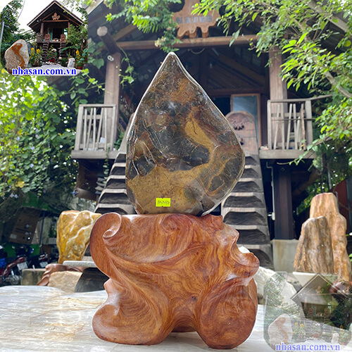 Đá mã não thiên nhiên phong thủy giúp kích thích sinh khí Đá mã não thiên nhiên phong thủy giúp kích thích sinh khí