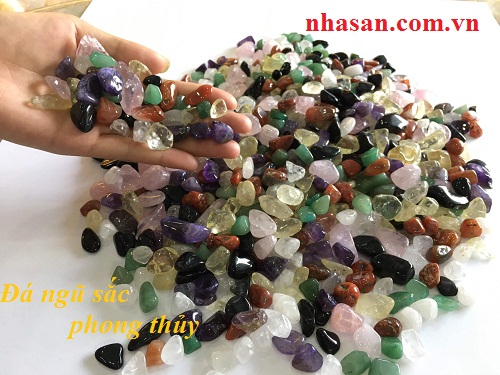 Five-color Stone Used In Home Trach