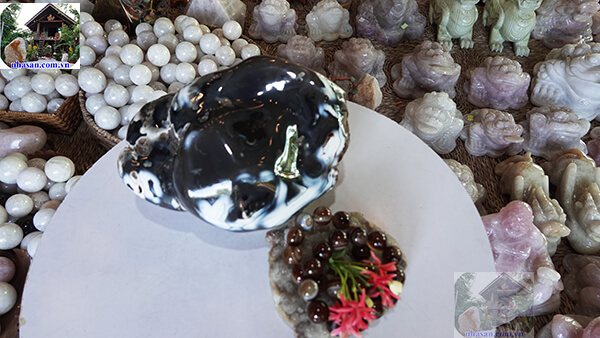 Đá mã não phong thủy