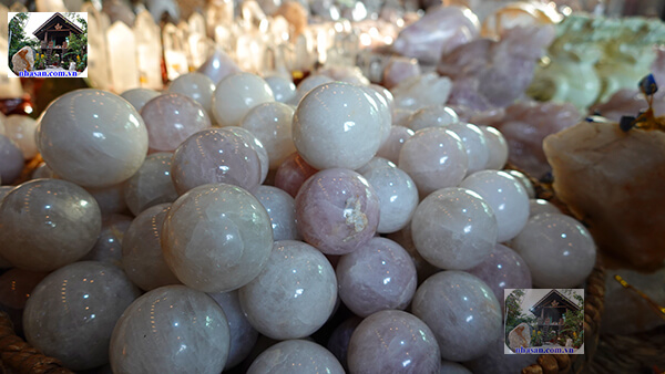 Thanh tẩy đá phong thủy giúp kích hoạt vận may cho đá