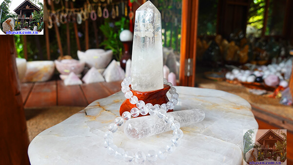 Đá thạch anh trắng cho người mệnh Kim