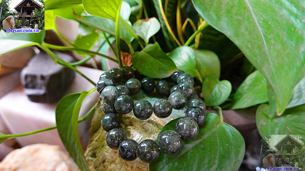 Vòng tay đá thạch anh tóc xanh