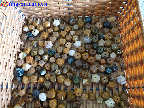 Đá Thạch Anh 12 Mặt Làm Vòng Tay Đá Thạch Anh 12 Mặt Làm Vòng Tay