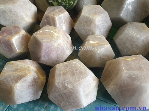 High Power 12 Faceted Quartz Stone