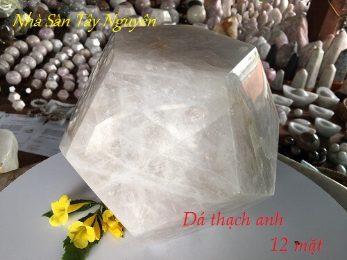 High Power 12 Faceted Quartz Stone