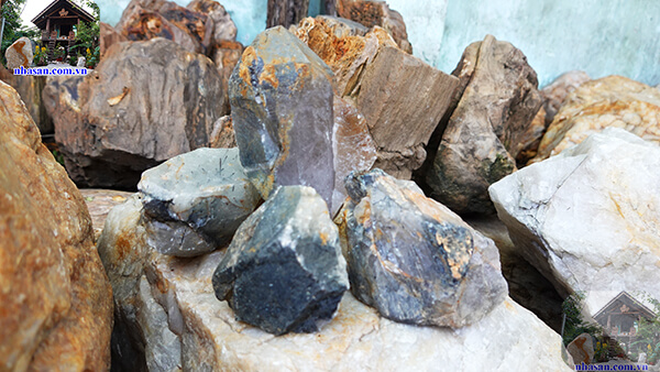 Đá thạch anh khói