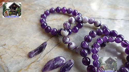 Đá thạch anh tím chứa nguồn năng lượng cao thơn các loại đá khác