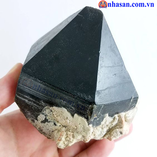 Đá Thạch Anh Đen Phong Thủy Đá Thạch Anh Đen Phong Thủy