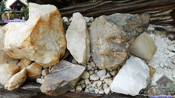 Tiêu chí chọn đá thạch anh rải nền nhà