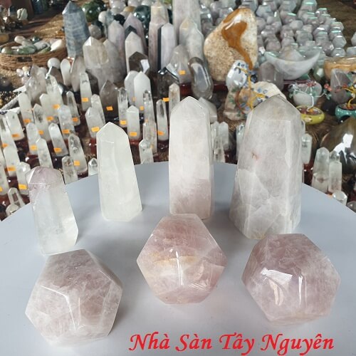 Quartz Stone At Tay Nguyen Stilt House