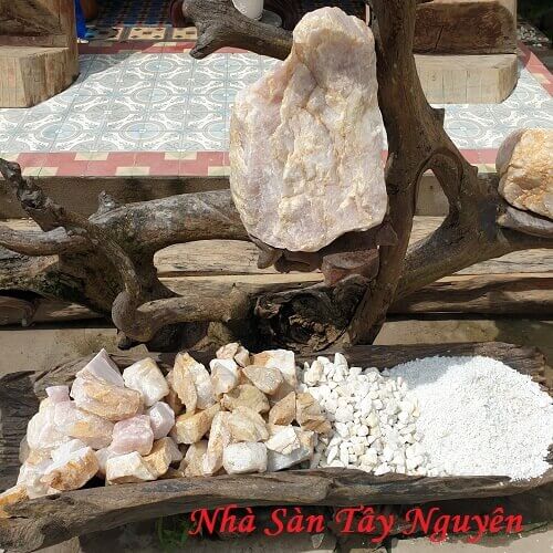Rough Quartz Stone At Tay Nguyen House