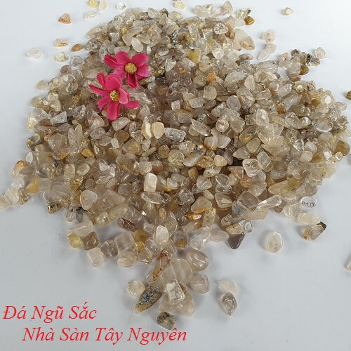 Feng Shui Golden Quartz Stone