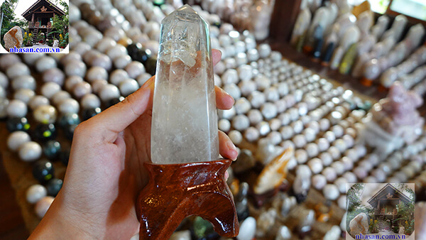 Đá thạch anh càng trong suốt thì giá trị sẽ càng cao