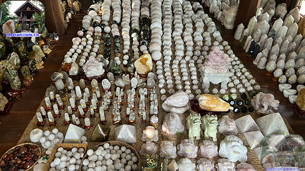 Mua đá thạch anh trắng ở đâu?