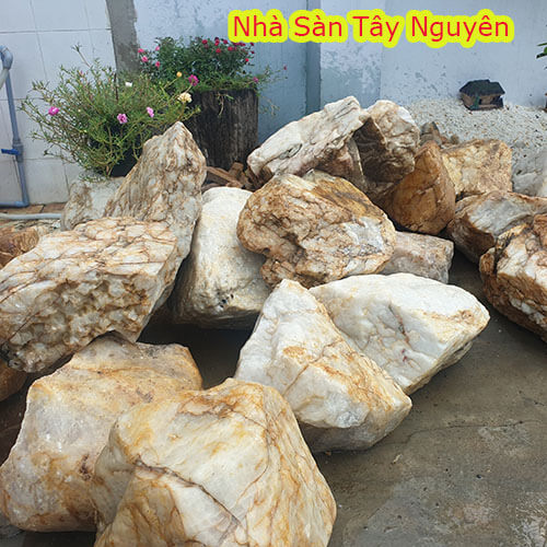 Uncoated Unbleached Raw White Quartz Stone