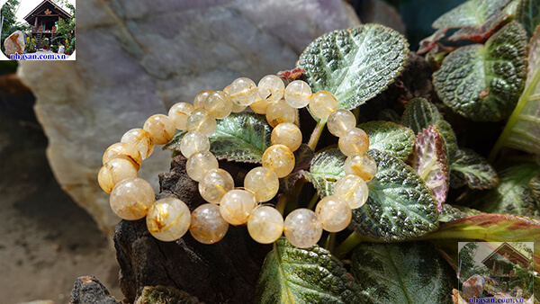 Vòng tay đá thạch anh tóc vàng