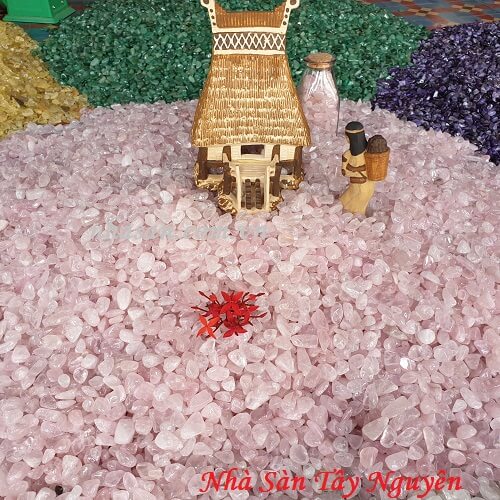 Đá Thạch Anh Vụn Hồng Phong Thủy