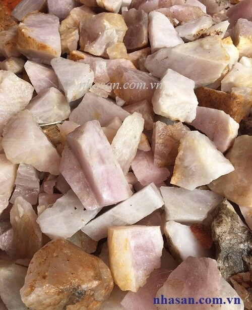 Scattered Quartz Rocks Background