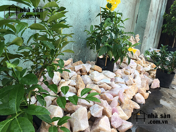Đá Thạch Anh Vụn Hồng Thô Đá Thạch Anh Vụn Hồng Thô