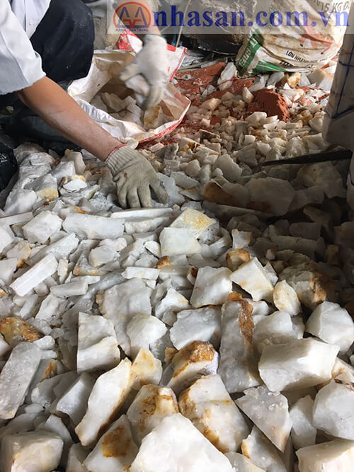 Đá Thạch Anh Vụn Phong Thủy Cỡ 4x6 Trắng Đá Thạch Anh Vụn Phong Thủy Cỡ 4x6 Trắng