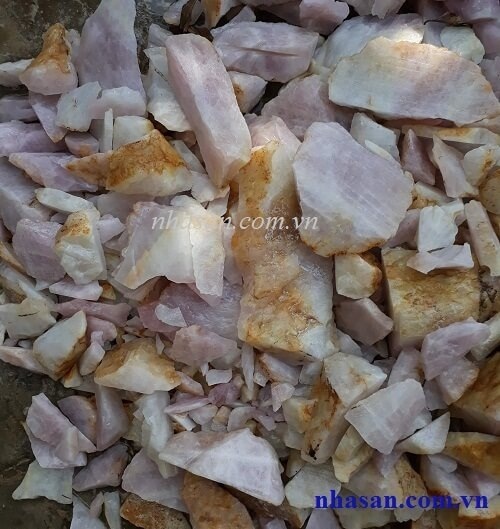 High Energy Rough Quartz Stone