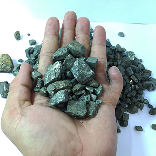 Đá Vàng Găm Đá Vàng Găm