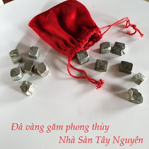 Yellow Stone Pecking Exorcism Pocket