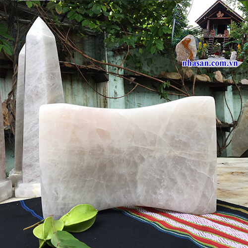 Gối đá phong thủy Gối đá phong thủy