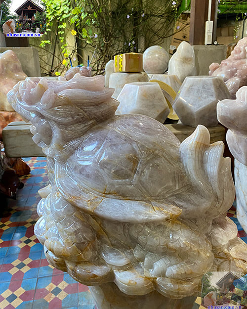 Tượng Long Quy thạch anh hồng giúp chiêu tài hóa sát LQ05 Tượng Long Quy thạch anh hồng giúp chiêu tài hóa sát LQ05