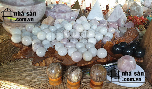 Mua Quả Cầu Dá Thạch Anh Ở Đâu Mua Quả Cầu Dá Thạch Anh Ở Đâu