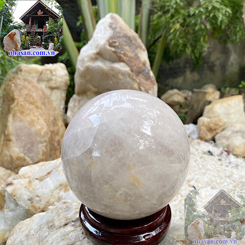 Mua quả cầu thạch anh hồng ở đâu Mua quả cầu thạch anh hồng ở đâu