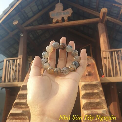 Mua Vòng Tay Đá Phong Thủy Chất Lượng Ở Đâu