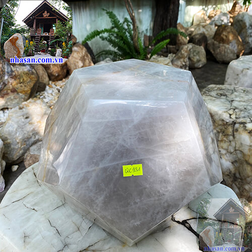 Quả cầu 12 mặt thạch anh hồng đem lại sự bình yên cho cuộc sống Quả cầu 12 mặt thạch anh hồng đem lại sự bình yên cho cuộc sống