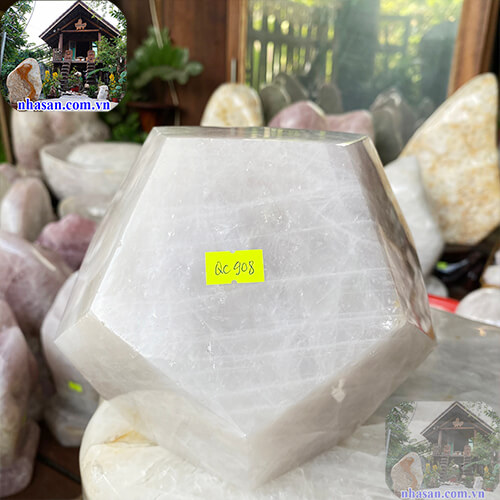 Quả cầu 12 mặt thạch anh mang năng lượng tươi tốt đến mọi nhà  Quả cầu 12 mặt thạch anh mang năng lượng tươi tốt đến mọi nhà