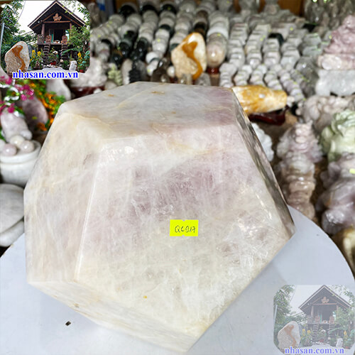 Quả cầu 12 mặt thạch anh hồng tự nhiên phong thủy Quả cầu 12 mặt thạch anh hồng tự nhiên phong thủy