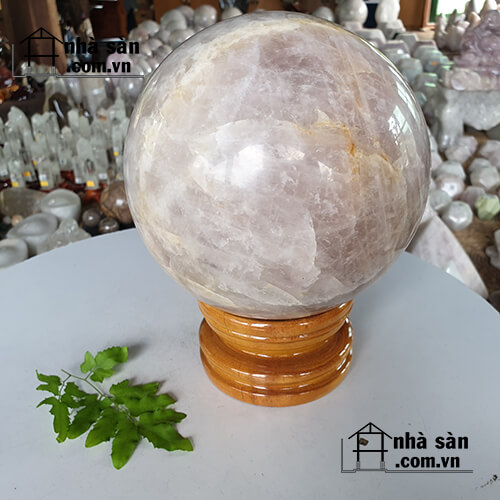 Quả Cầu Đá Thạch Anh