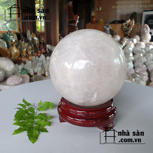 Quả Cầu Đá Thạch Anh